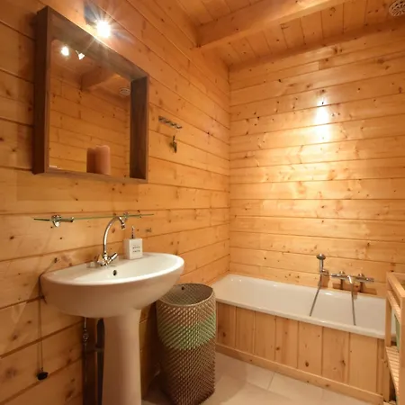 Chalet Splendid In With Garden