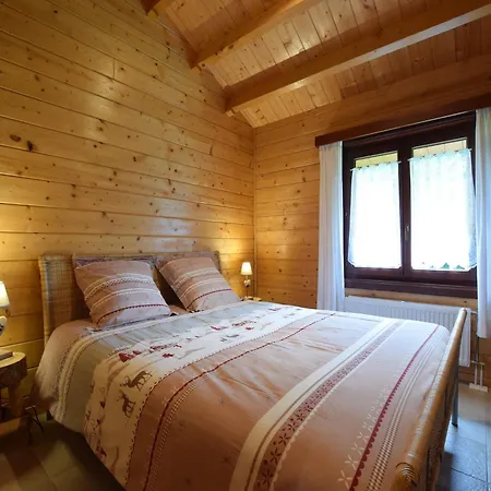 Chalet Splendid In With Garden